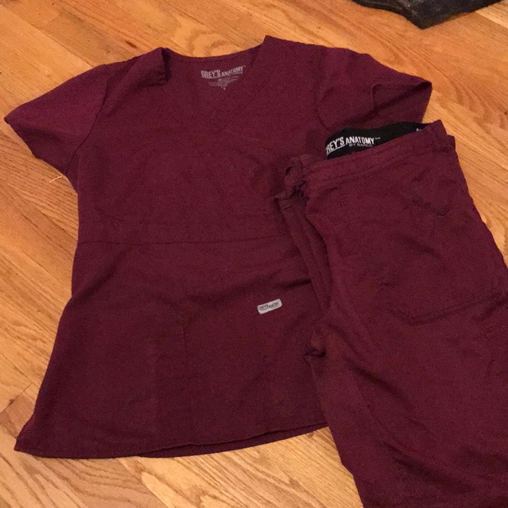 Small Greys anatomy scrub set